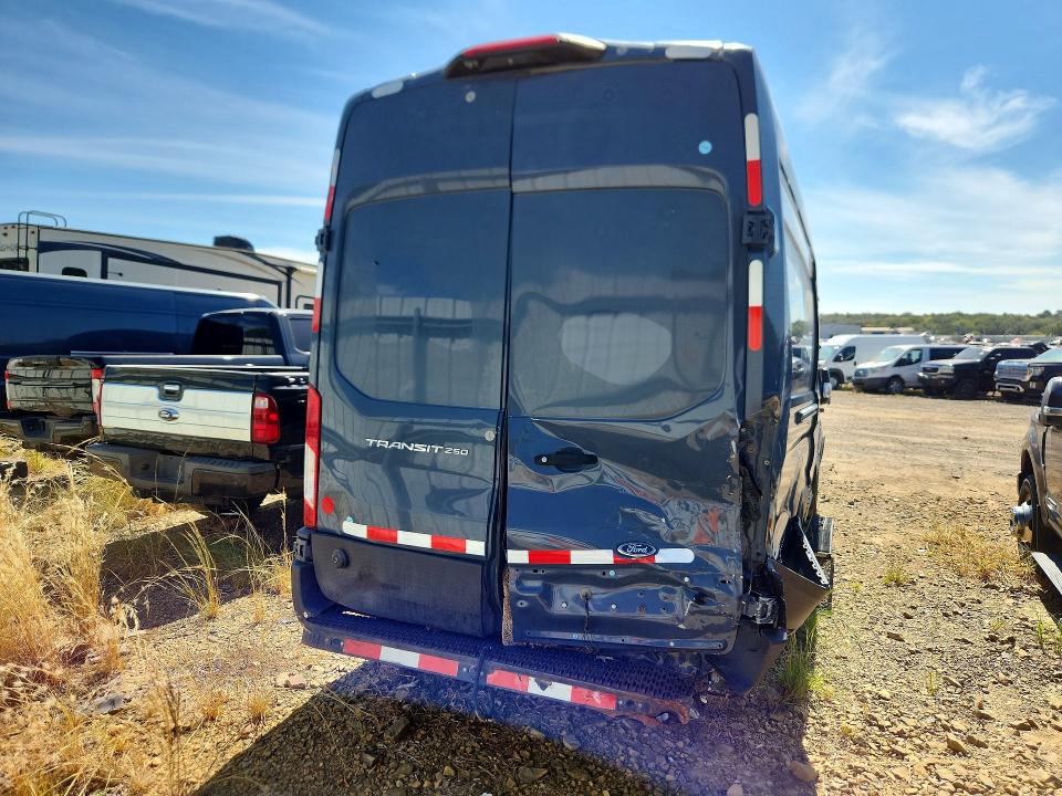 69966606 :رقم المزاد ، 1FTBR3X84LKB04625 vin ، 2020 Ford Transit مزاد بيع
