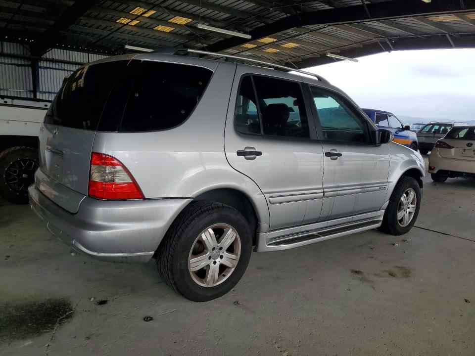 67563916 :رقم المزاد ، 4JGAB57E15A564556 vin ، 2005 Mercedes-benz Ml مزاد بيع