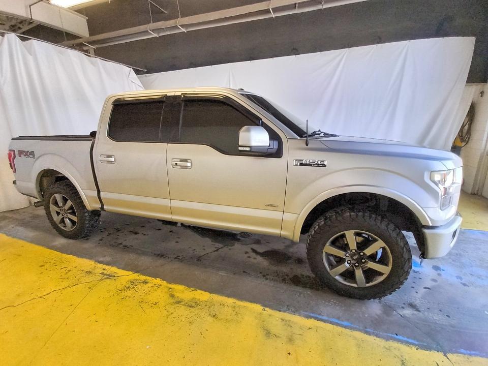 67490226 :رقم المزاد ، 1FTEW1EGXFFC83111 vin ، 2015 Ford F150 مزاد بيع