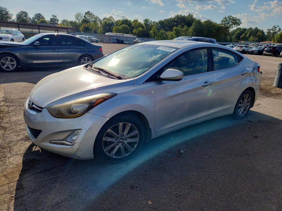 Продажа на аукционе авто 2015 Hyundai Elantra, vin: 5NPDH4AE8FH637600, номер лота: 67926366