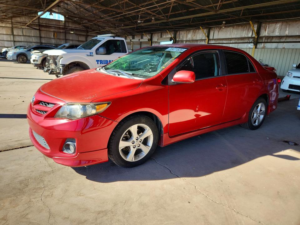 70471526 :رقم المزاد ، 5YFBU4EE6CP034527 vin ، 2012 Toyota Corolla مزاد بيع