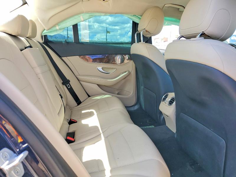 68584226 :رقم المزاد ، 55SWF4KB0FU094968 vin ، 2015 Mercedes-benz C مزاد بيع