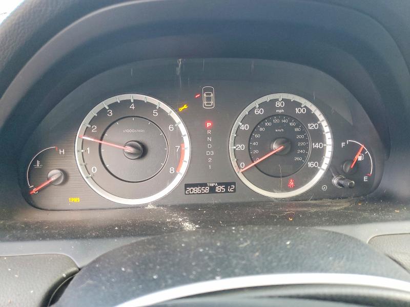 70327306 :رقم المزاد ، JHMCP26318C017324 vin ، 2008 Honda Accord مزاد بيع
