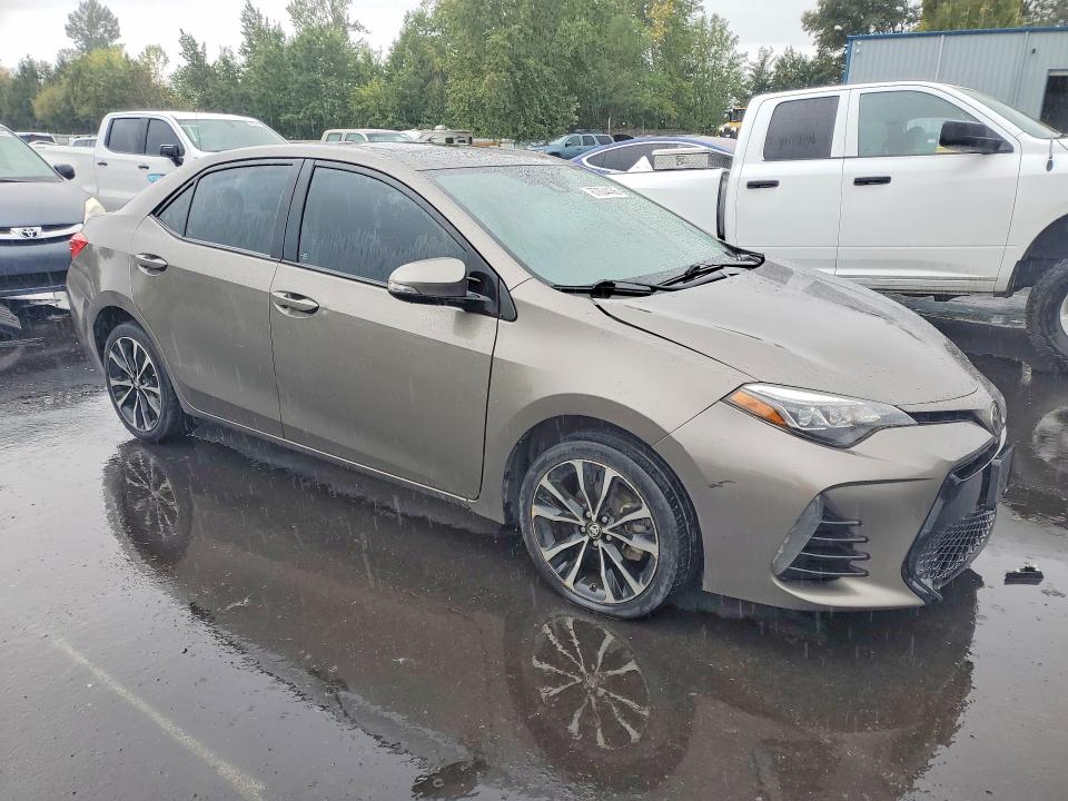 Продаж на аукціоні авто 2017 Toyota Corolla, vin: 2T1BURHE7HC795812, номер лоту: 67834436