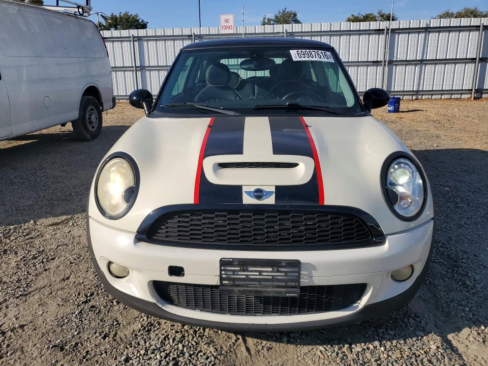 Продажа на аукционе авто 2009 Mini Cooper, vin: WMWMF73509TW82631, номер лота: 69987616