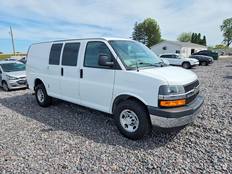 Auction sale of the 2021 Chevrolet Express G2500, vin: 1GCWGAFPXM1263872, lot number: 68595246