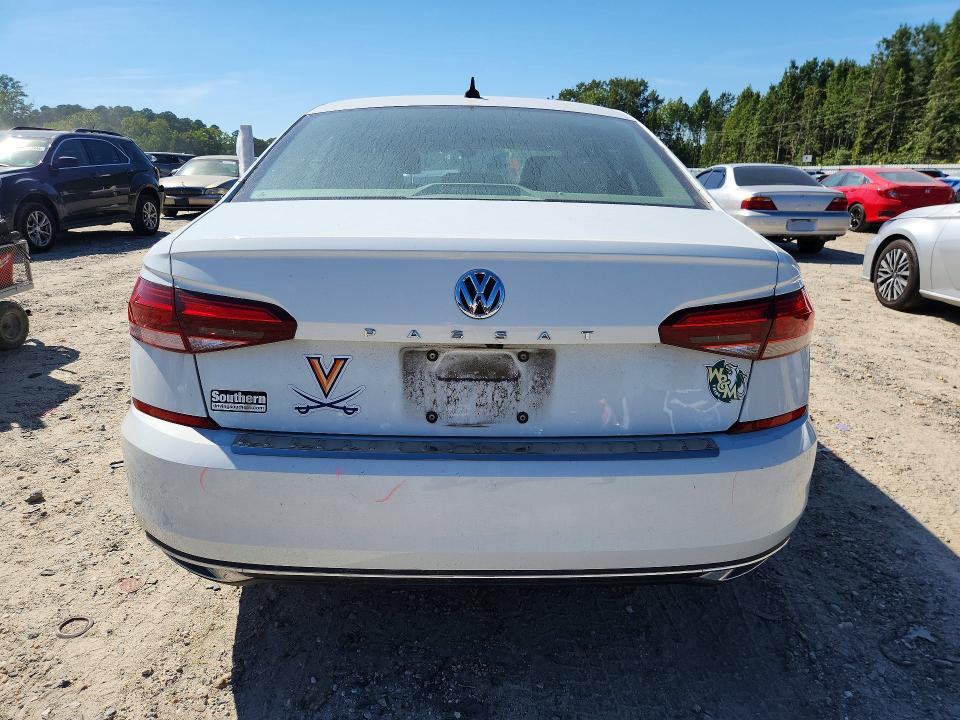67781306 :رقم المزاد ، 1VWSA7A36MC010024 vin ، 2021 Volkswagen Passat مزاد بيع