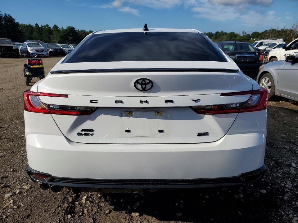 2026 Toyota Camry მანქანა იყიდება აუქციონზე, vin: 4T1DBADKXTU551901, აუქციონის ნომერი: 69413356