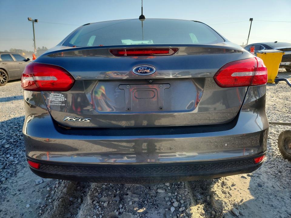 69552866 :رقم المزاد ، 1FADP3E28JL259804 vin ، 2018 Ford Focus مزاد بيع