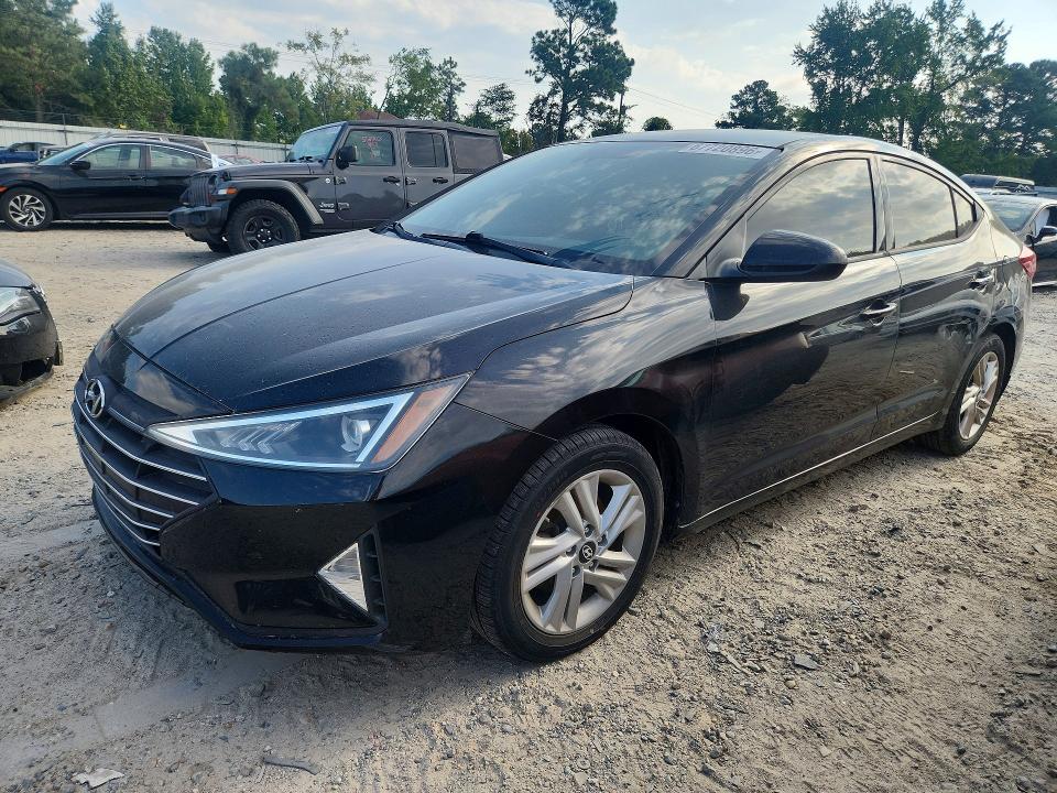 Продажа на аукционе авто 2019 Hyundai Elantra, vin: 5NPD84LF3KH465587, номер лота: 67720896