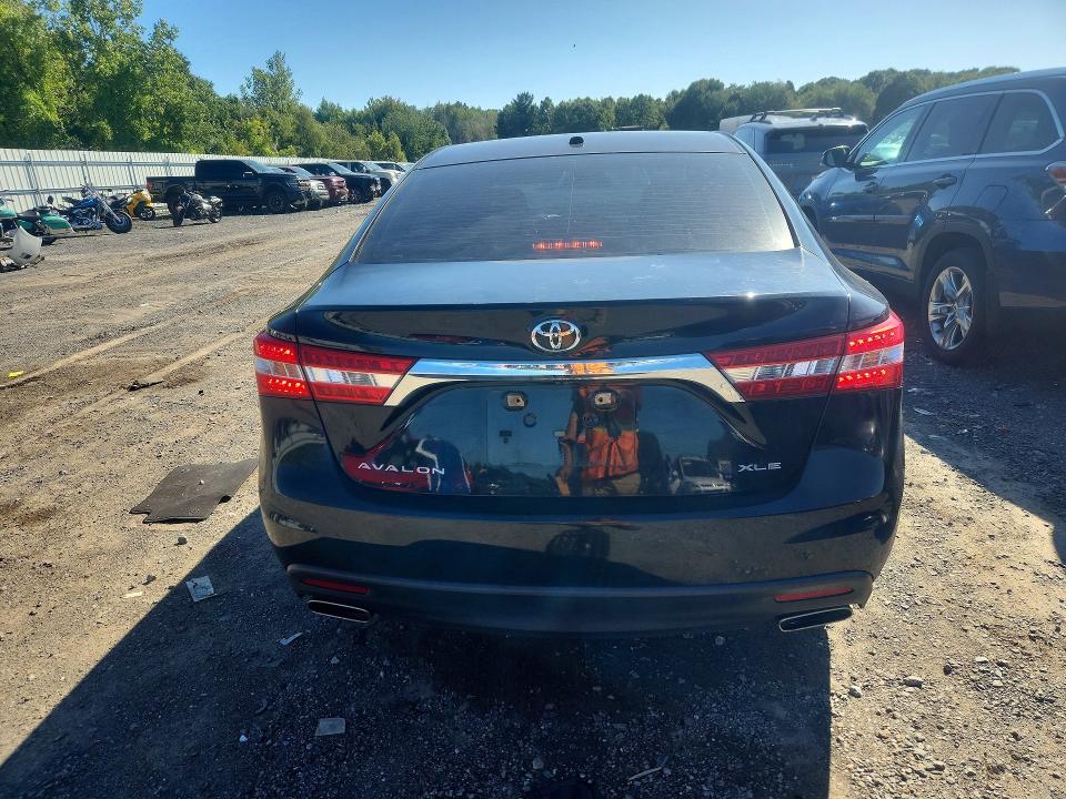 68975356 :رقم المزاد ، 4T1BK1EB0EU126907 vin ، 2014 Toyota Avalon مزاد بيع