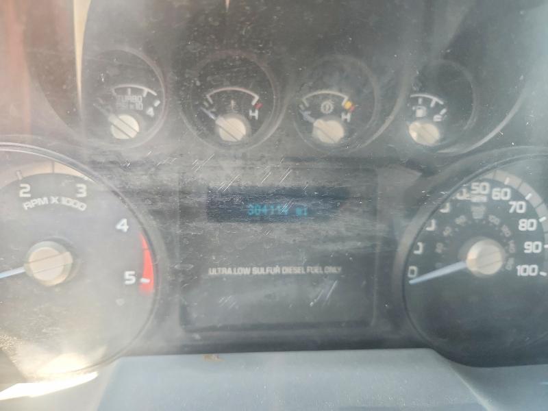 68039816 :رقم المزاد ، 1FD0W4HTXBEA65461 vin ، 2011 Ford F450 مزاد بيع