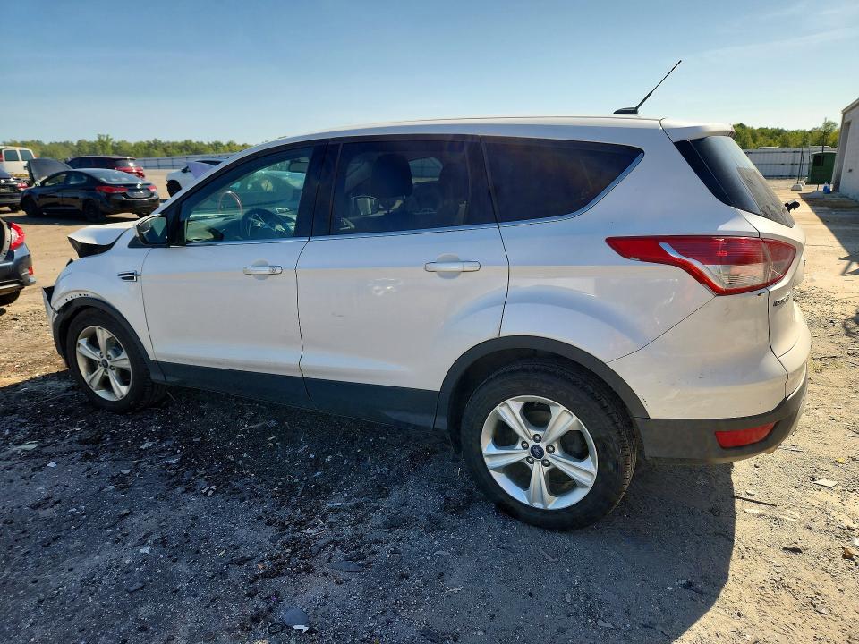 2014 Ford Escape მანქანა იყიდება აუქციონზე, vin: 1FMCU0GX9EUE07654, აუქციონის ნომერი: 69004196