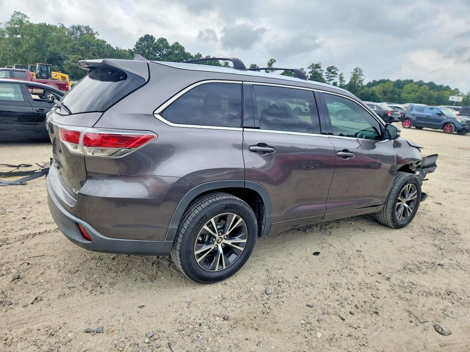 2016 Toyota Highlander მანქანა იყიდება აუქციონზე, vin: 5TDKKRFH0GS176297, აუქციონის ნომერი: 68654136