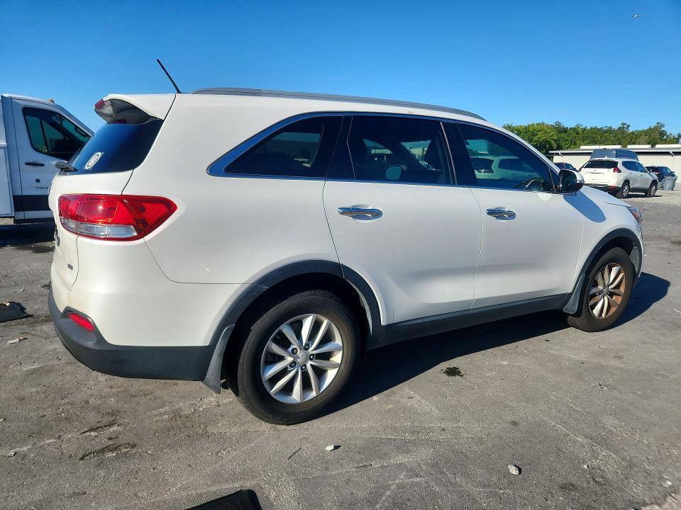 Продаж на аукціоні авто 2017 Kia Sorento, vin: 5XYPG4A35HG217575, номер лоту: 67163306
