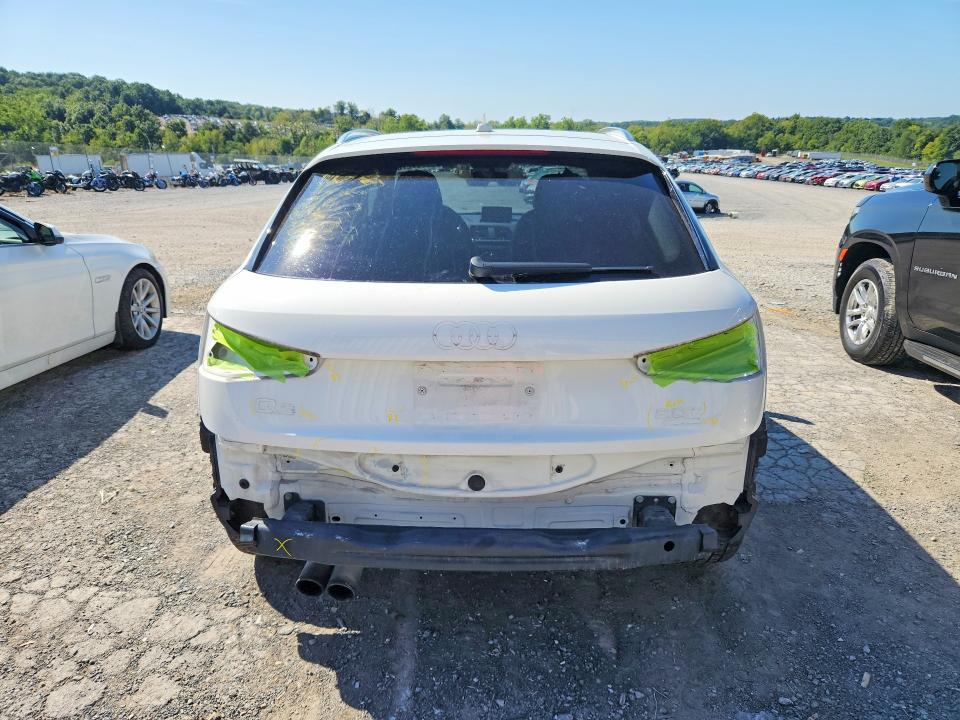 68507276 :رقم المزاد ، WA1JCCFS1JR030315 vin ، 2018 Audi Q3 مزاد بيع