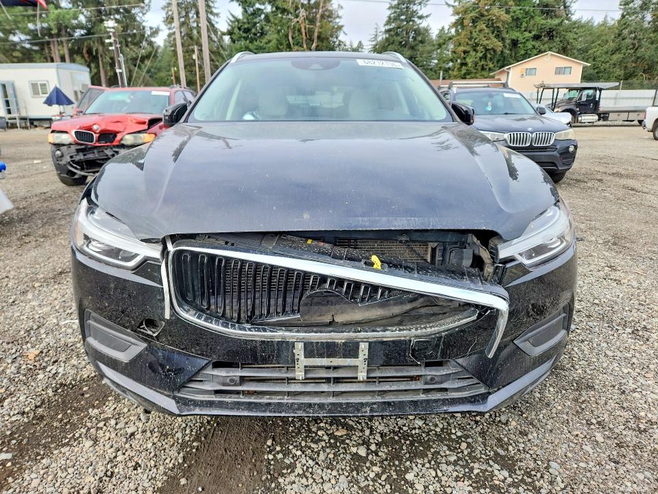 68212136 :رقم المزاد ، LYV102RKXJB113916 vin ، 2018 Volvo Xc60 مزاد بيع
