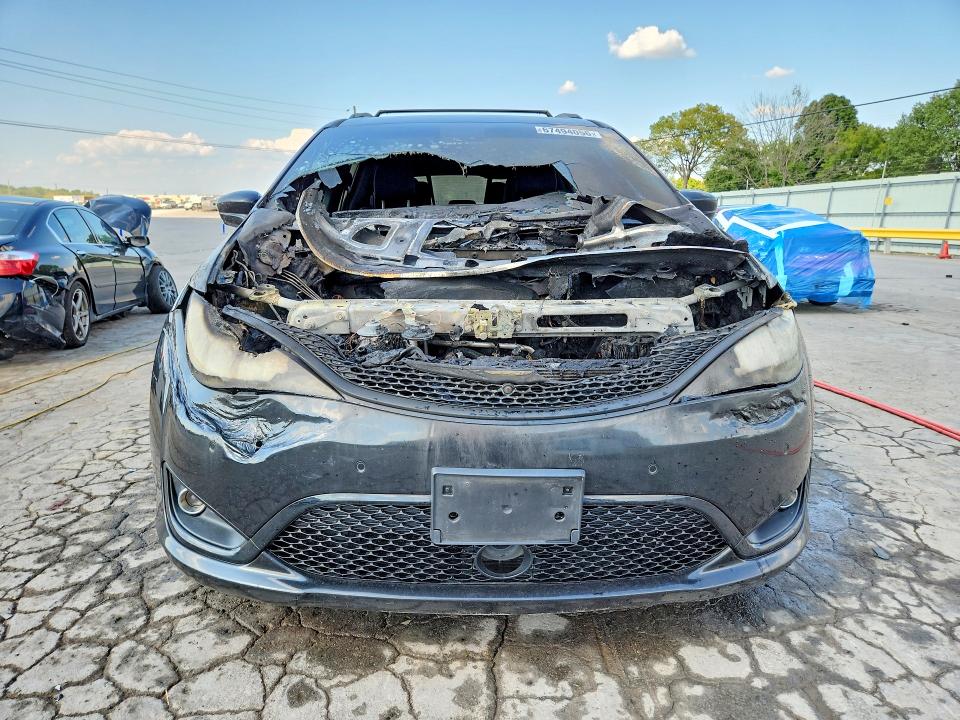 Продаж на аукціоні авто 2018 Chrysler Pacifica, vin: 2C4RC1EG6JR204240, номер лоту: 67494056