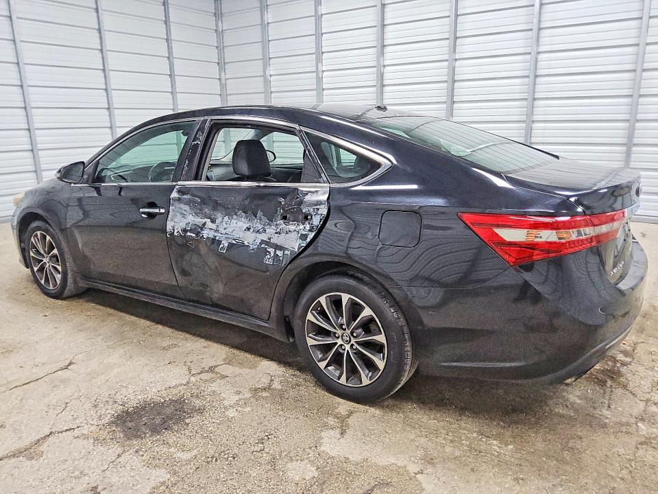 67033176 :رقم المزاد ، 4T1BK1EB8HU256065 vin ، 2017 Toyota Avalon مزاد بيع
