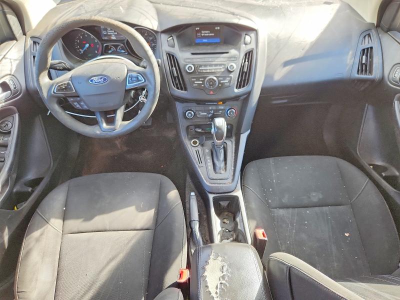 70544176 :رقم المزاد ، 1FADP3F26FL293309 vin ، 2015 Ford Focus مزاد بيع