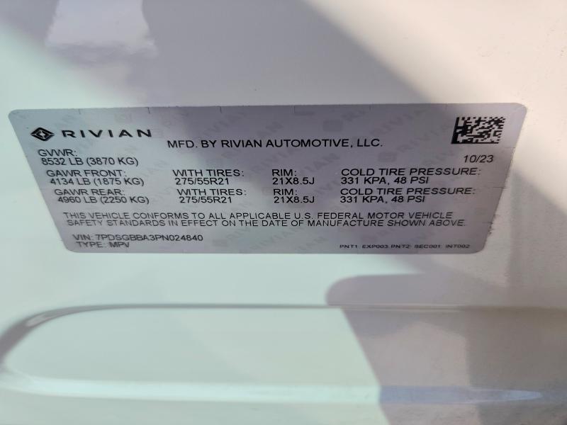 69030236 :رقم المزاد ، 7PDSGBBA3PN024840 vin ، 2023 Rivian R1s مزاد بيع