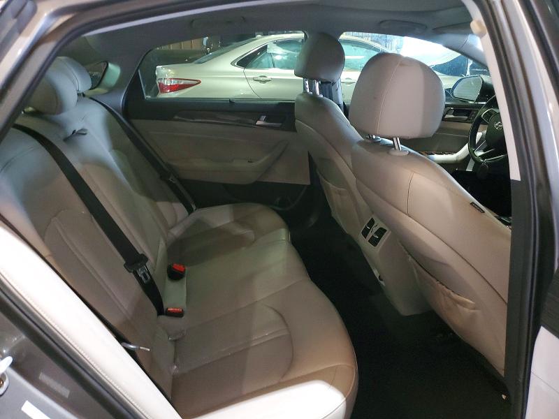 2018 Hyundai Sonata Hybrid მანქანა იყიდება აუქციონზე, vin: KMHE34L3XJA083356, აუქციონის ნომერი: 68037946