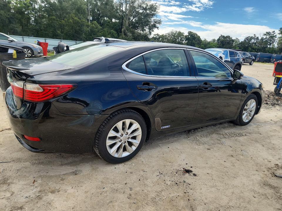 67830356 :رقم المزاد ، JTHBW1GG1D2003949 vin ، 2013 Lexus Es مزاد بيع