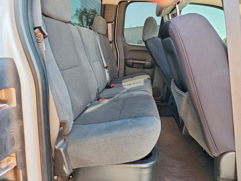 2008 Chevrolet Silverado მანქანა იყიდება აუქციონზე, vin: 2GCEK190X81325876, აუქციონის ნომერი: 70223716