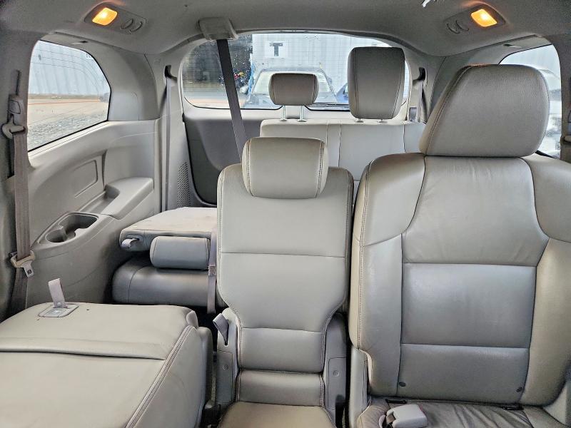 69028806 :رقم المزاد ، 5FNRL5H6XCB061060 vin ، 2012 Honda Odyssey مزاد بيع