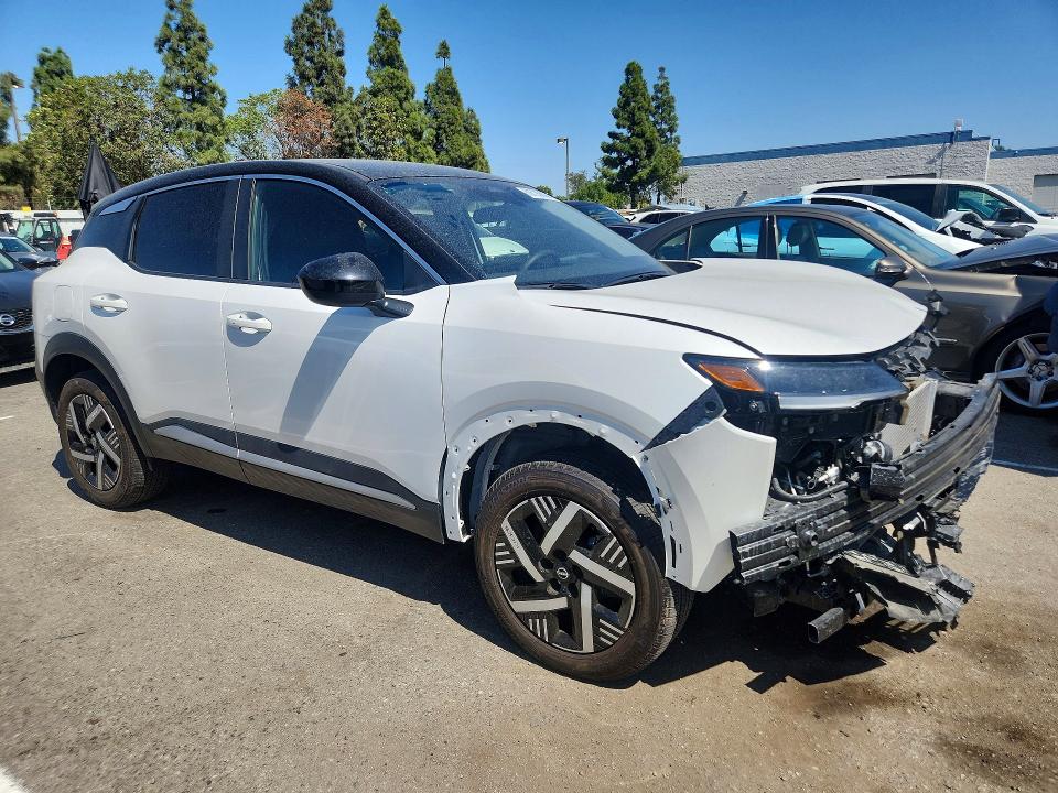 2025 Nissan Kicks მანქანა იყიდება აუქციონზე, vin: 3N8AP6CA1SL395517, აუქციონის ნომერი: 69735636