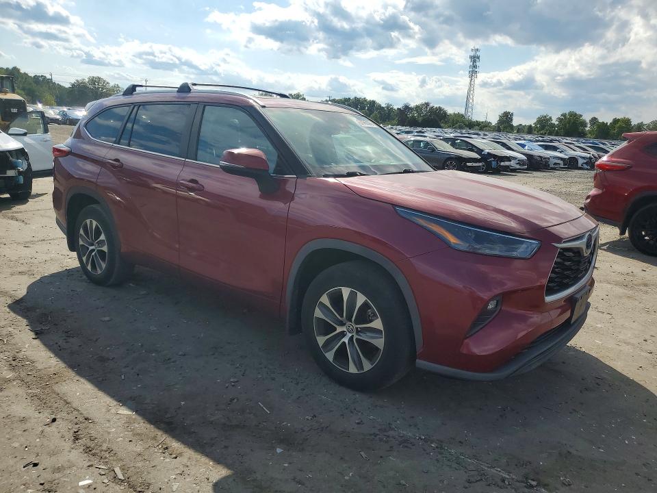 67785096 :رقم المزاد ، 5TDKBRCH8PS600281 vin ، 2023 Toyota Highlander Hybrid مزاد بيع