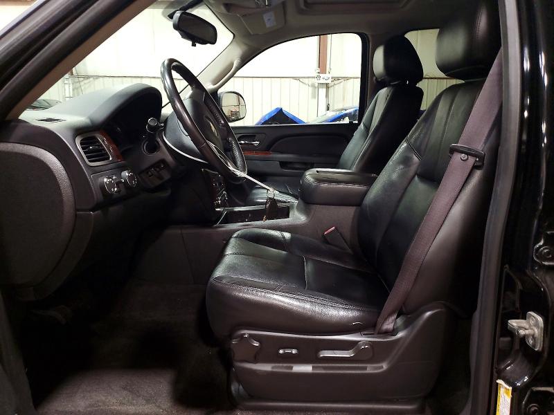 68617606 :رقم المزاد ، 1GNSKJE77CR167719 vin ، 2012 Chevrolet Suburban مزاد بيع
