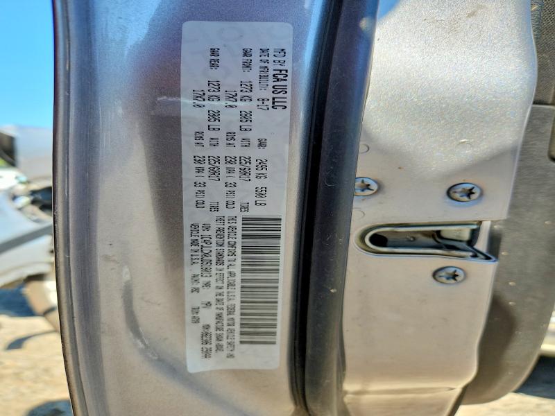 67045636 :رقم المزاد ، 1C4PJLCX0JD518013 vin ، 2018 Jeep Cherokee مزاد بيع
