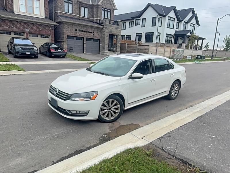 68635376 :رقم المزاد ، 1VWCN7A34CC069614 vin ، 2012 Volkswagen Passat مزاد بيع