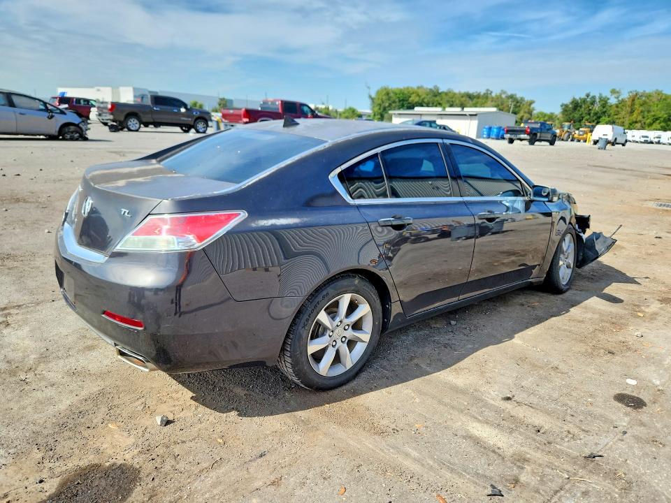71185666 :رقم المزاد ، 19UUA8F2XCA030340 vin ، 2012 Acura Tl مزاد بيع