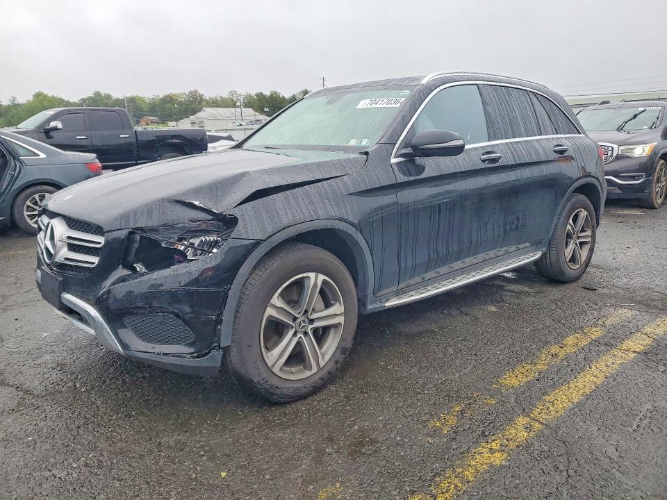 70417036 :رقم المزاد ، WDC0G4KB9HF207524 vin ، 2017 Mercedes-benz Glc مزاد بيع