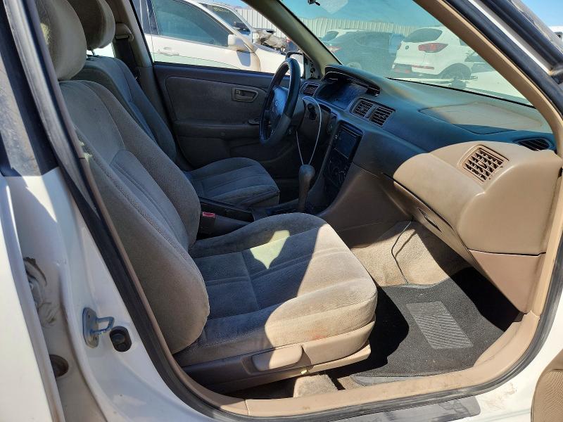 58158936 :رقم المزاد ، 4T1BG22K31U817936 vin ، 2001 Toyota Camry مزاد بيع