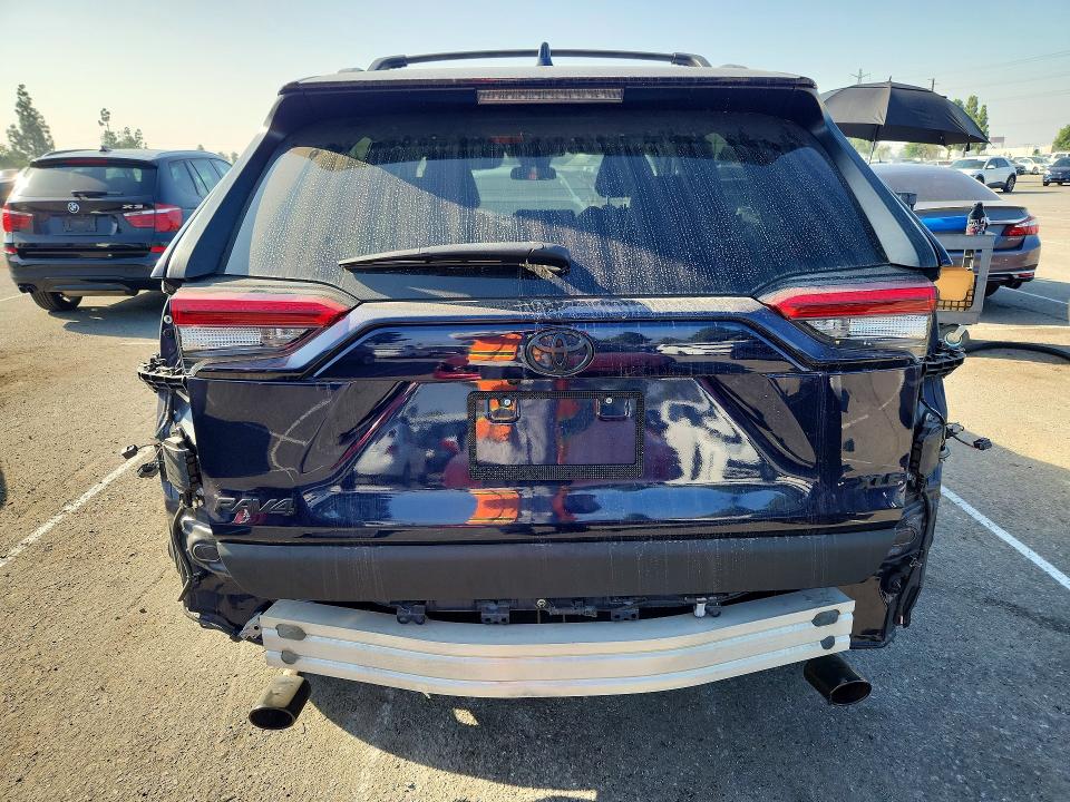 Продажа на аукционе авто 2022 Toyota Rav4, vin: 2T3C1RFV8NW235816, номер лота: 70478496