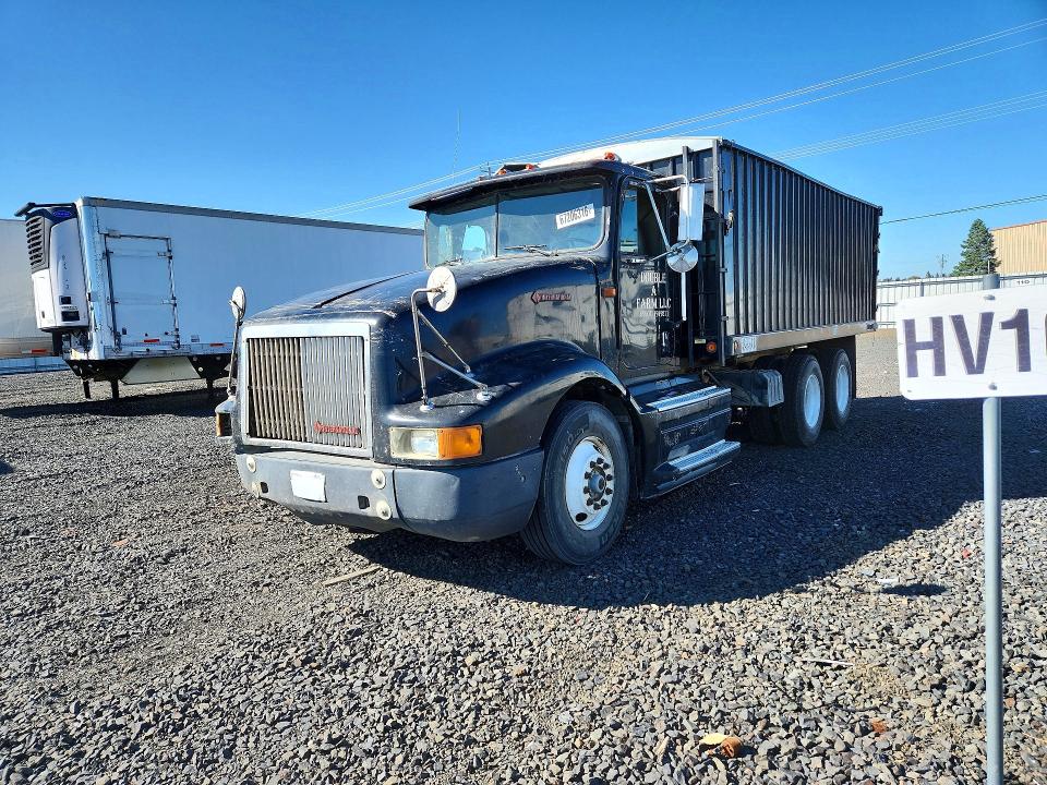 67206316 :رقم المزاد ، 2HSFHGMR5RC082213 vin ، 1994 International 9000 مزاد بيع
