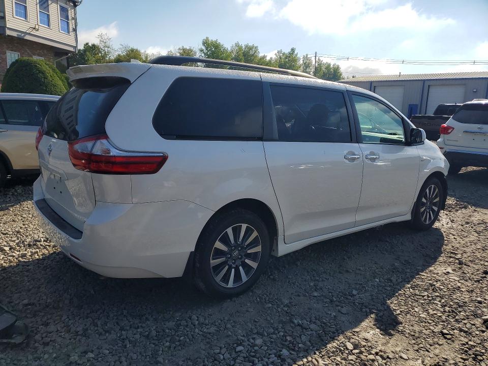 Продаж на аукціоні авто 2019 Toyota Sienna, vin: 5TDDZ3DC8KS224128, номер лоту: 67141536