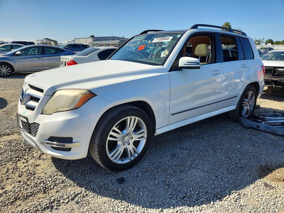 2015 Mercedes-benz Glk მანქანა იყიდება აუქციონზე, vin: WDCGG5HB6FG393252, აუქციონის ნომერი: 71189646