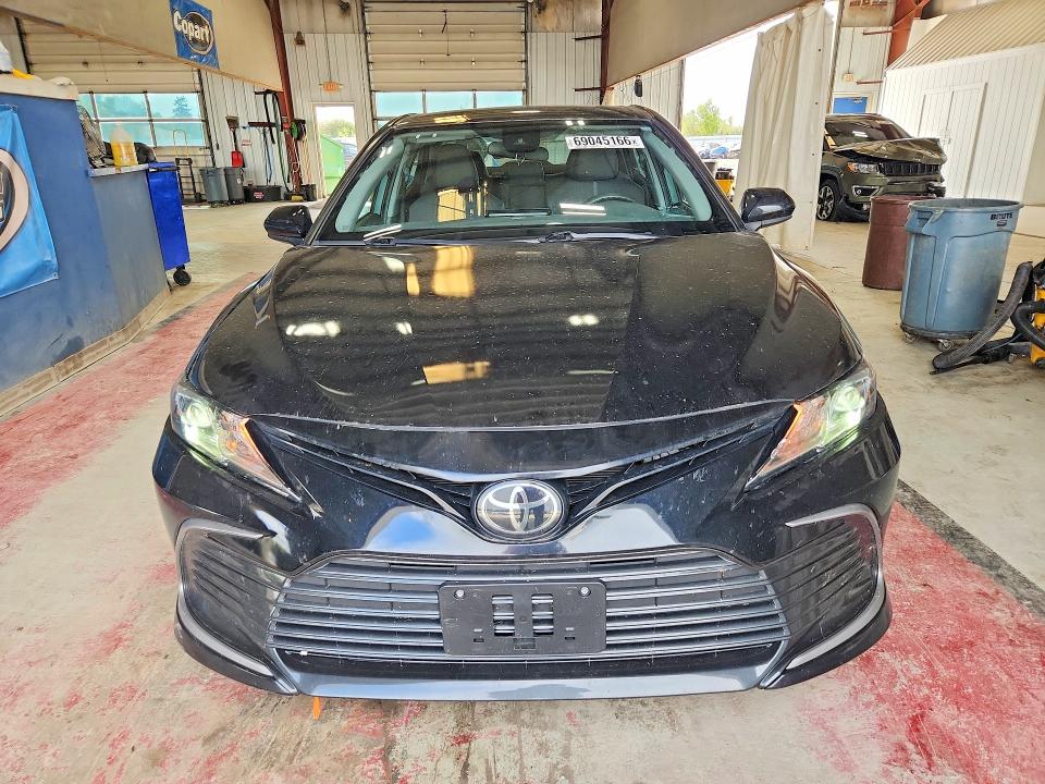 Продаж на аукціоні авто 2023 Toyota Camry, vin: 4T1C11AKXPU096847, номер лоту: 69045166