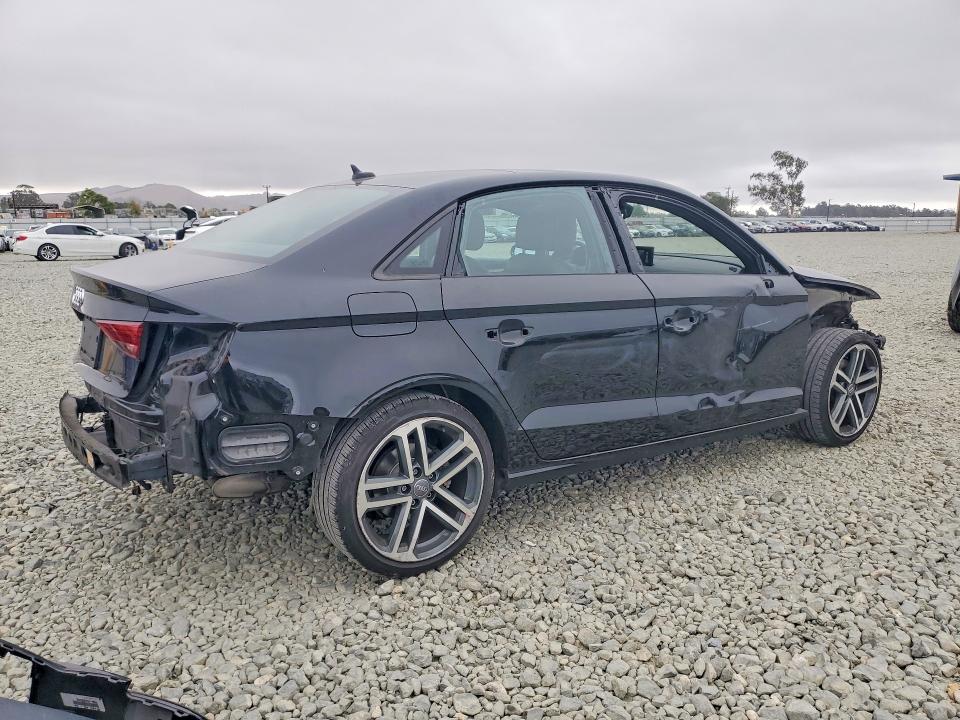 Aukcja sprzedaży 2017 Audi A3, vin: WAUAUGFF9H1040495, numer aukcji: 68366286