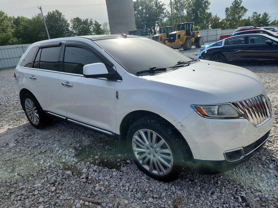 Продажа на аукционе авто 2011 Lincoln Mkx, vin: 2LMDJ8JK8BBJ05027, номер лота: 68737756