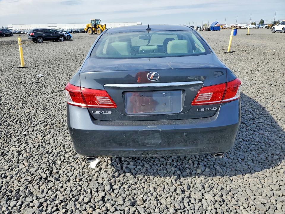 69579836 :رقم المزاد ، JTHBK1EG2A2410057 vin ، 2010 Lexus Es مزاد بيع