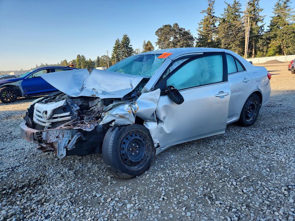 2013 Toyota Corolla მანქანა იყიდება აუქციონზე, vin: 2T1BU4EE4DC968557, აუქციონის ნომერი: 68959056