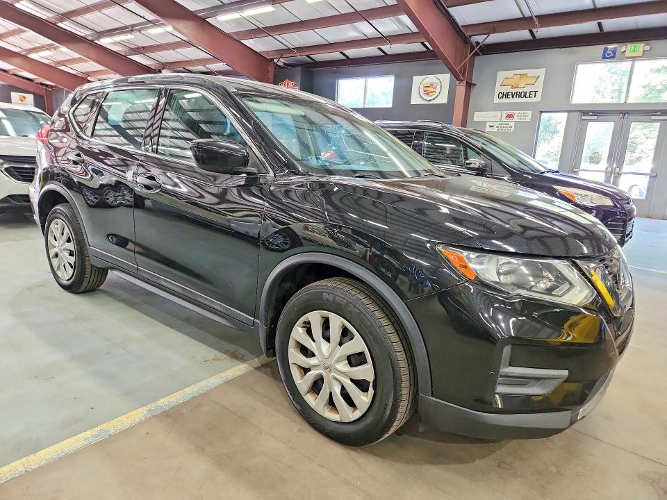 2018 Nissan Rogue მანქანა იყიდება აუქციონზე, vin: 5N1AT2MV2JC792922, აუქციონის ნომერი: 70423796
