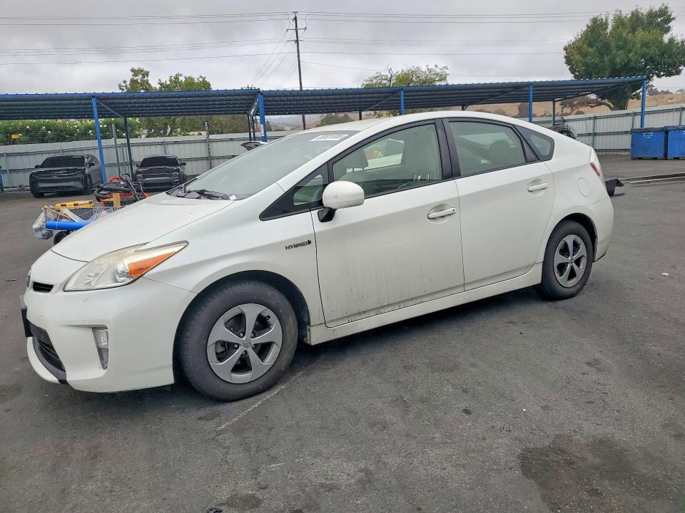 69801086 :رقم المزاد ، JTDKN3DU2D1686728 vin ، 2013 Toyota Prius مزاد بيع