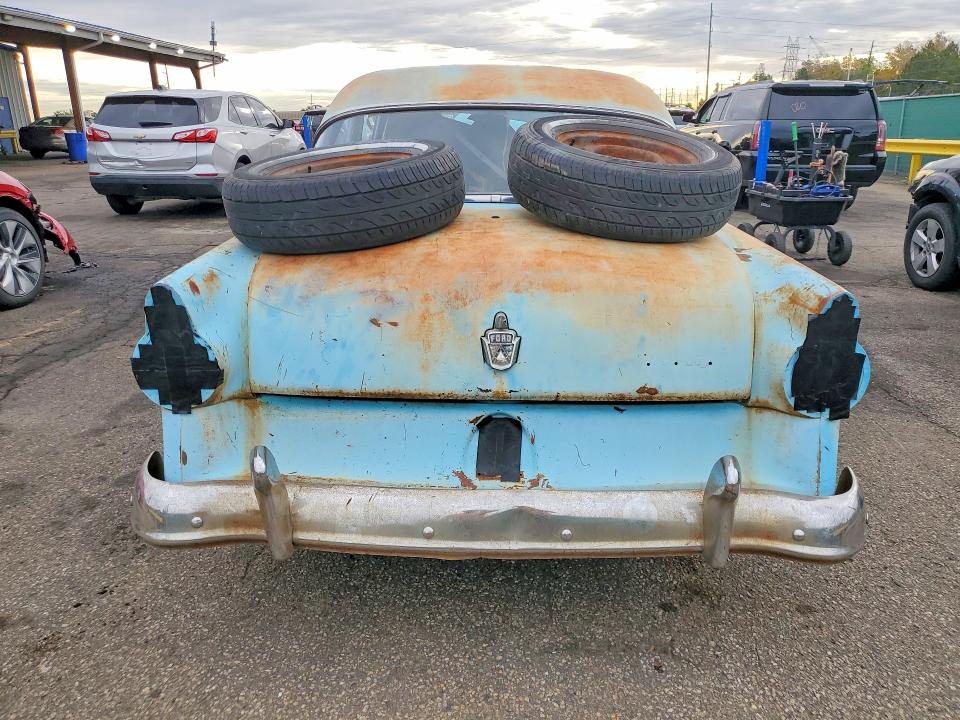1955 Ford Custom Deluxe მანქანა იყიდება აუქციონზე, vin: A5LG132856, აუქციონის ნომერი: 70321316