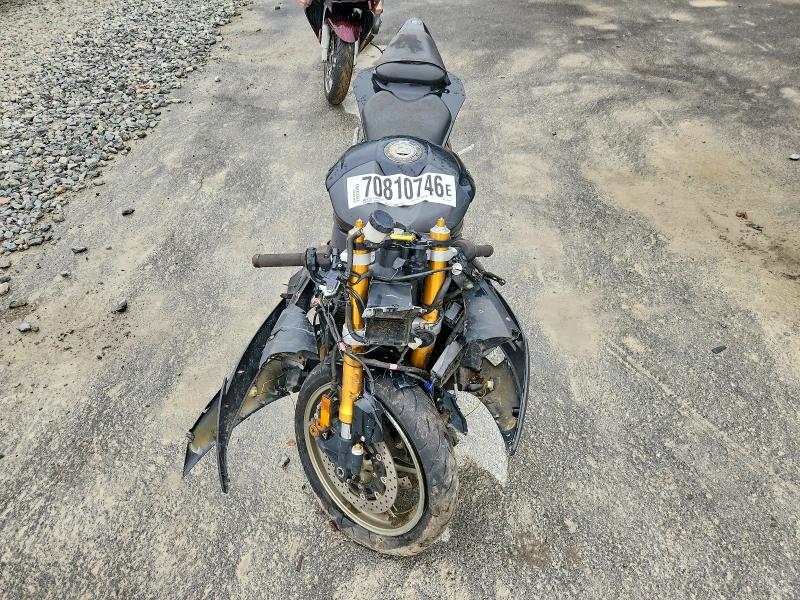 70810746 :رقم المزاد ، JYARJ16E58A003040 vin ، 2008 Yamaha Yzfr6 مزاد بيع